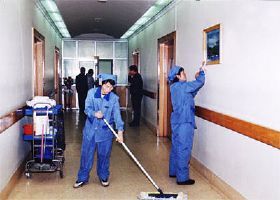 驻场日常保洁服务 助力广州越秀区大厦打造高效互联网信息服务环境